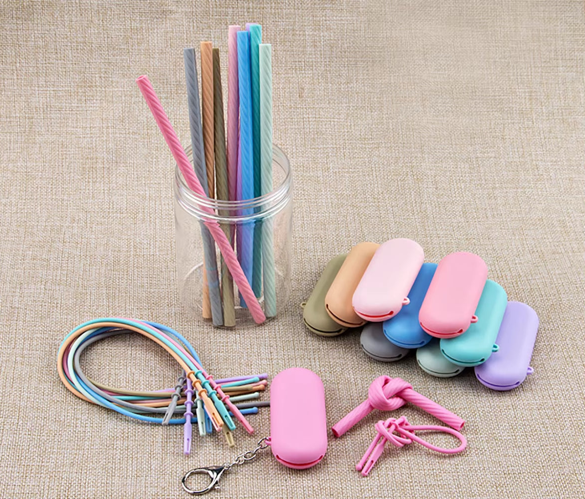 Reusable Portable Folding Silicone Straw Set with Case - Perfect for Drinks, Milk, and Tea