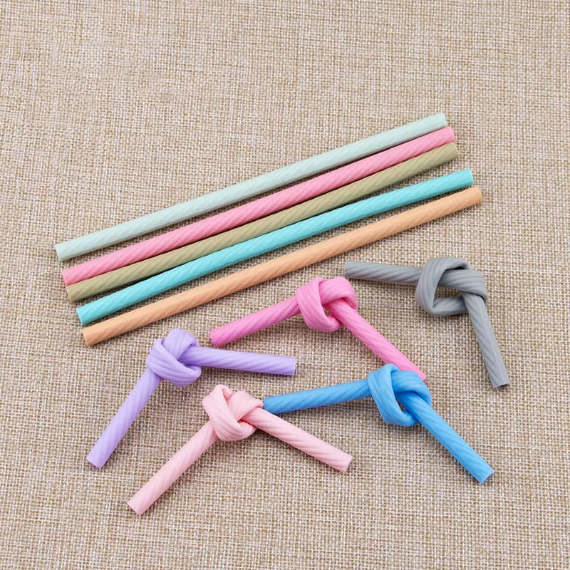 Reusable Portable Folding Silicone Straw Set with Case - Perfect for Drinks, Milk, and Tea